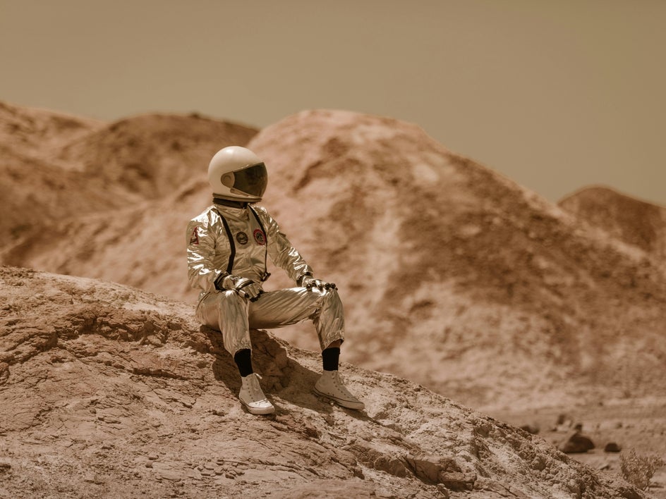 astronaut on mars before effect applied